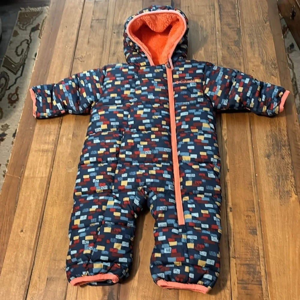 Columbia Multicolor child’s Snowsuit 3-6 mo